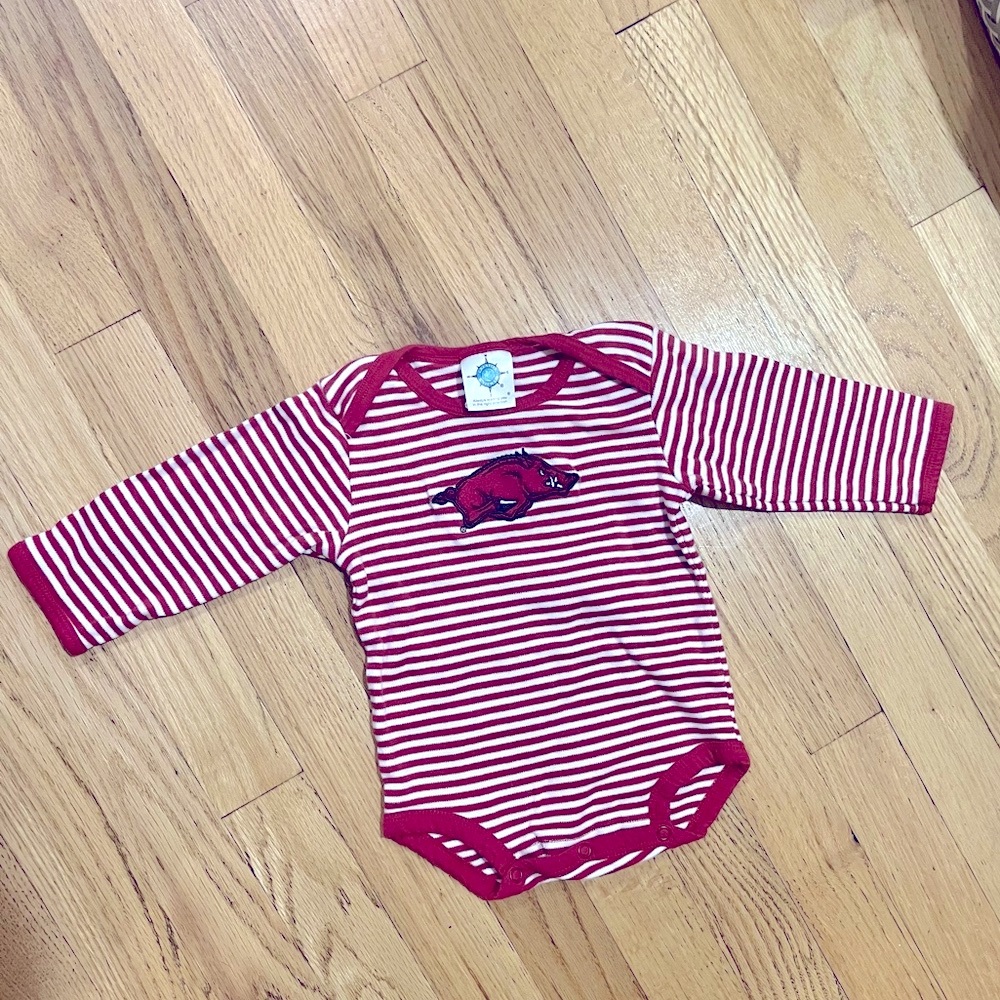 Arkansas Razorbacks long-sleeve onesie - 3-6m